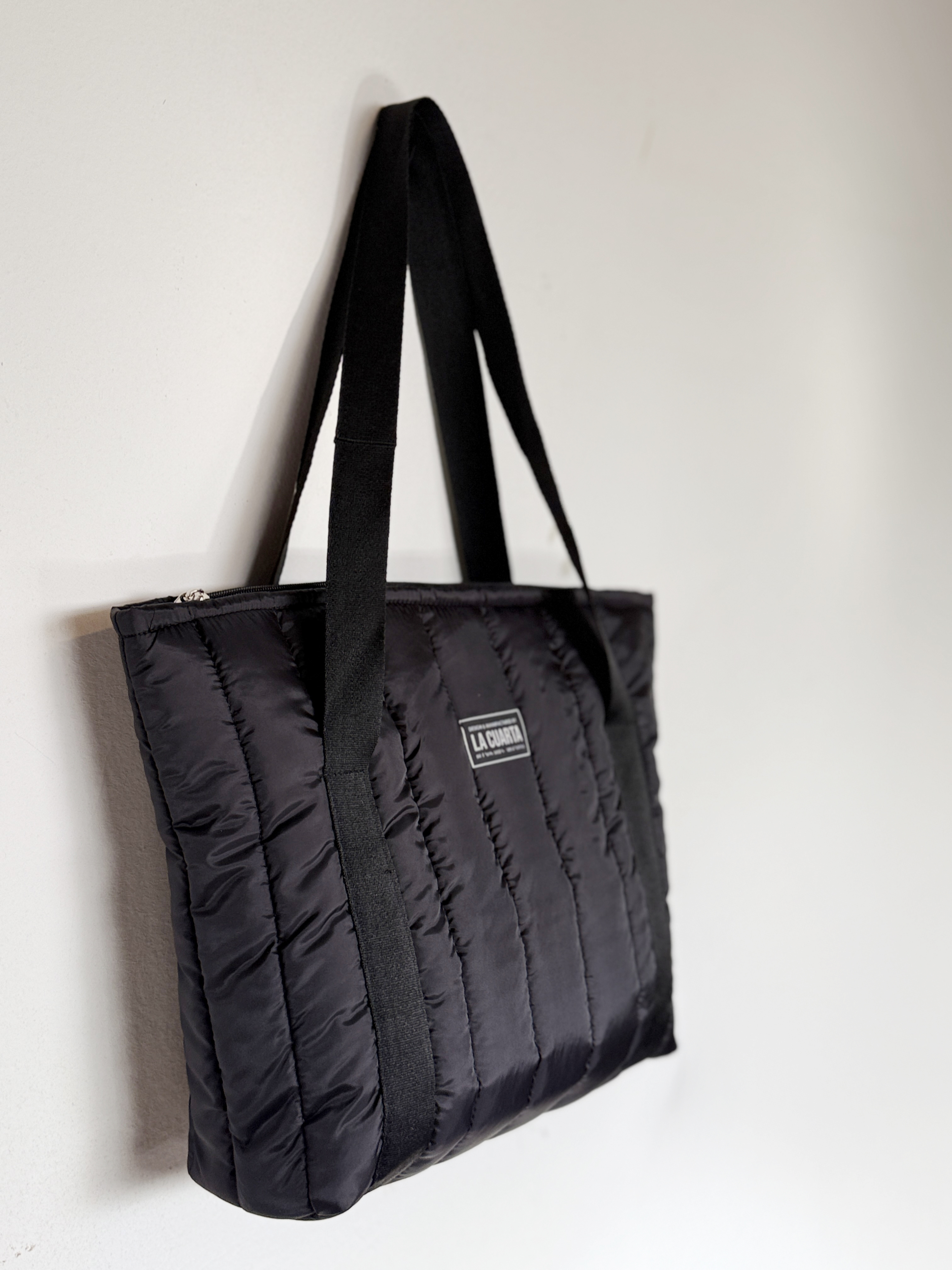 Set Bolso+Neceser Puffer Bruja- Negro